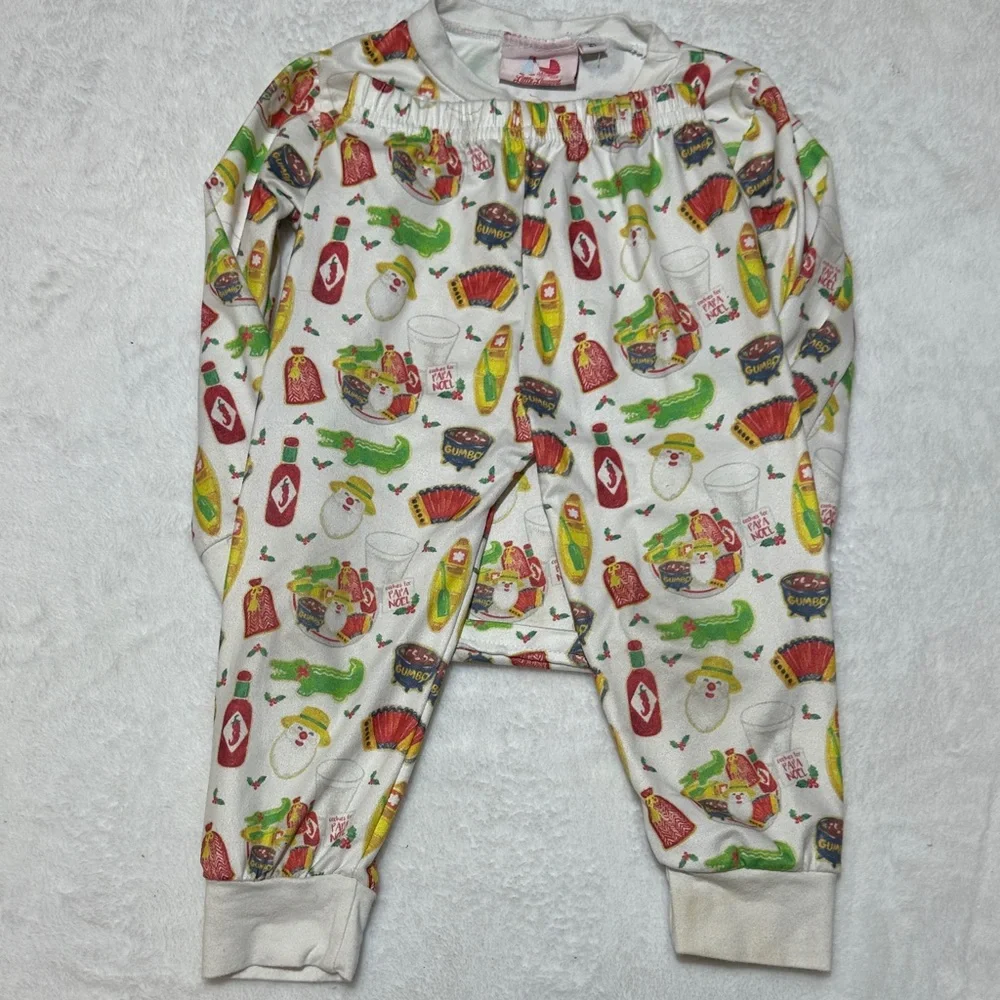 Little Louanne Southern Christmas print pajama set size 2t